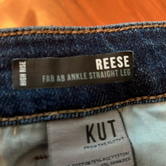 Kut from the Kloth Reese Jeans - Picture 3 of 4